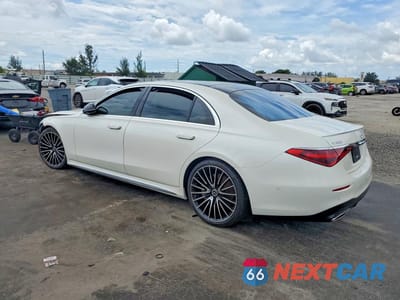 Drugie zdjęcie samochodu z przodu: 2022 MERCEDES-BENZ S 580 4MATIC VIN:W1K6G7GB2NA156750 - miniatura