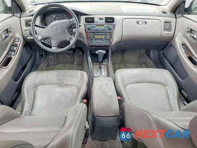 Zdjęcie 8 z 12 samochodu: 2002 HONDA ACCORD EX VIN:1HGCG16502A023052 - miniatura