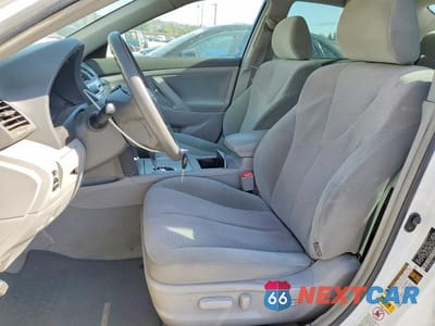 Zdjęcie 7 z 12 samochodu: 2011 TOYOTA CAMRY LE VIN:4T1BF3EKXBU586720 - miniatura