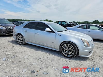 Czwarte zdjęcie samochodu z boku: 2013 CADILLAC CTS-V VIN:1G6DV5EP1D0107234 - miniatura