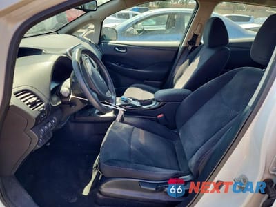 Zdjęcie 7 z 12 samochodu: 2016 NISSAN LEAF SV VIN:1N4BZ0CP8GC302206 - miniatura