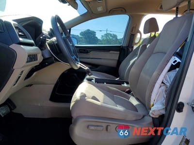 Zdjęcie 7 z 13 samochodu: 2018 HONDA ODYSSEY EX VIN:5FNRL6H57JB101606 - miniatura