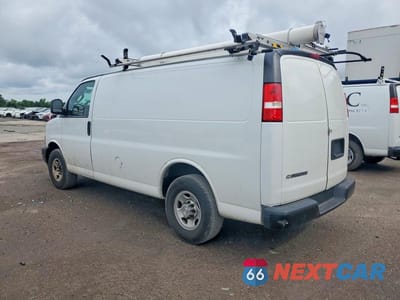 Drugie zdjęcie samochodu z przodu: 2019 CHEVROLET EXPRESS G2500 VIN:1GCWGAFG3K1238292 - miniatura