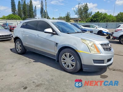 Czwarte zdjęcie samochodu z boku: 2012 CADILLAC SRX LUXURY COLLECTION VIN:3GYFNDE38CS658517 - miniatura