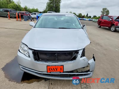 Zdjęcie 9 z 24 samochodu: 2005 TOYOTA AVALON XL VIN:4T1BK36B95U015069 - miniatura