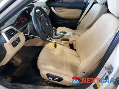 Zdjęcie 7 z 13 samochodu: 2018 BMW 320 XI VIN:WBA8E5G50JNU47092 - miniatura