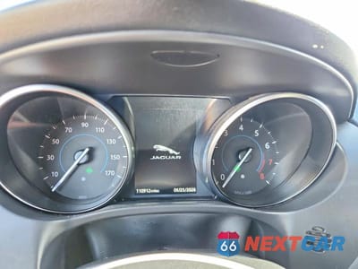 Zdjęcie 9 z 13 samochodu: 2020 JAGUAR F-PACE VIN:SADCS2FX8LA640435 - miniatura