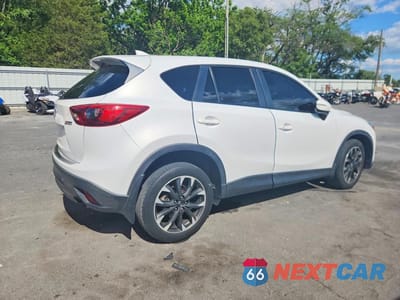 Trzecie zdjęcie samochodu z tyłu: 2016 MAZDA CX-5 GT VIN:JM3KE4DY1G0611366 - miniatura