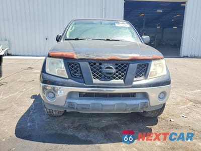 Piąte zdjęcie samochodu w środku: 2010 NISSAN FRONTIER SE V6 VIN:1N6AD0ER1AC419567 - miniatura