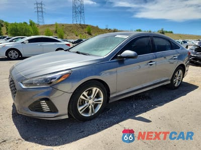 2018 HYUNDAI SONATA LIMITED 5NPE34AFXJH707599 - główne zdjęcie licytacji z USA - miniatura
