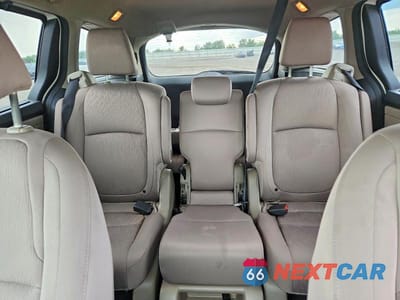 Zdjęcie 10 z 13 samochodu: 2018 HONDA ODYSSEY EX VIN:5FNRL6H55JB088127 - miniatura