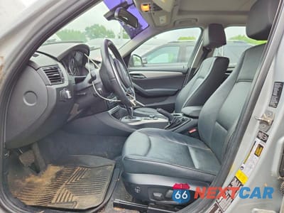 Zdjęcie 7 z 12 samochodu: 2015 BMW X1 XDRIVE28I VIN:WBAVL1C58FVY32527 - miniatura