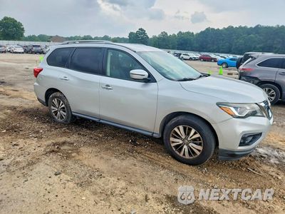 Czwarte zdjęcie samochodu z boku: 2020 NISSAN PATHFINDER SV VIN:5N1DR2BM7LC580297 - miniatura