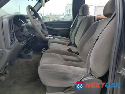 Zdjęcie 7 z 12 samochodu: 2004 GMC NEW SIERRA C1500 VIN:1GTEC14X14Z104251 - miniatura