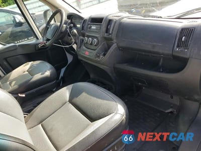 Zdjęcie 8 z 12 samochodu: 2017 RAM PROMASTER 1500 DELIVERY VAN VIN:3C6TRVAG3HE508419 - miniatura
