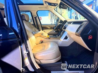 Piąte zdjęcie samochodu w środku: 2019 LAND ROVER RANGE ROVER SUPERCHARGED VIN:SALGS5RE5KA523427 - miniatura