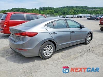 Trzecie zdjęcie samochodu z tyłu: 2018 HYUNDAI ELANTRA SE VIN:KMHD74LF1JU449598 - miniatura
