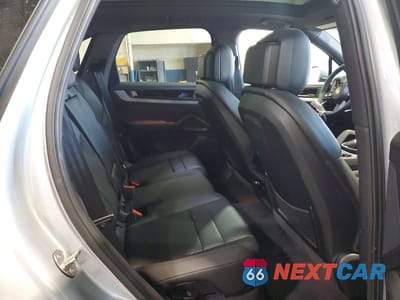 Zdjęcie 11 z 14 samochodu: 2026 PORSCHE CAYENNE VIN:WP1AA2AY5TDA00802 - miniatura