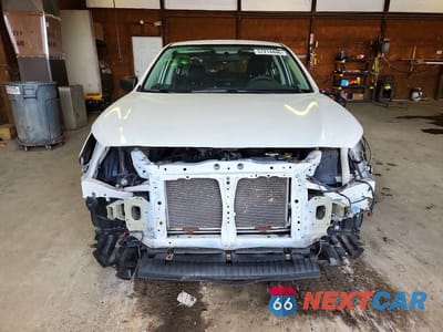 Piąte zdjęcie samochodu w środku: 2018 SUBARU LEGACY 2.5I VIN:4S3BNAB65J3003784 - miniatura