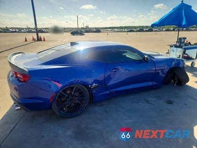 Trzecie zdjęcie samochodu z tyłu: 2021 CHEVROLET CAMARO LZ VIN:1G1FF1R73M0117150 - miniatura