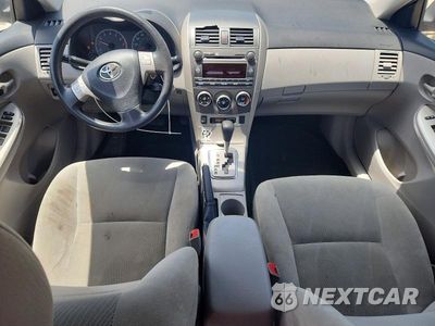 Zdjęcie 8 z 12 samochodu: 2011 TOYOTA COROLLA LE VIN:2T1BU4EE0BC734364 - miniatura