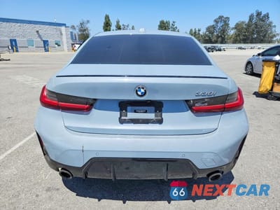 Zdjęcie 6 z 12 samochodu: 2023 BMW 330I VIN:3MW69FF0XP8D20367 - miniatura
