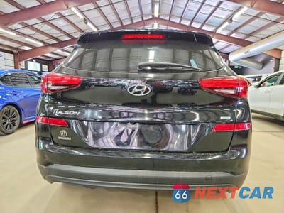 Zdjęcie 6 z 13 samochodu: 2019 HYUNDAI TUCSON SE VIN:KM8J2CA4XKU885462 - miniatura