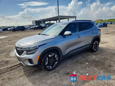 2024 KIA SELTOS SX KNDETCA70R7542326 - główne zdjęcie licytacji z USA - miniatura