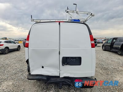 Zdjęcie 6 z 13 samochodu: 2019 CHEVROLET EXPRESS G2500 VIN:1GCWGAFB0K1317729 - miniatura