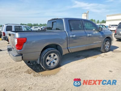 Trzecie zdjęcie samochodu z tyłu: 2018 NISSAN TITAN S VIN:1N6AA1EJ2JN516385 - miniatura