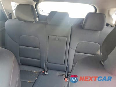 Zdjęcie 10 z 13 samochodu: 2016 HYUNDAI TUCSON SPORT VIN:KM8J3CA21GU071316 - miniatura