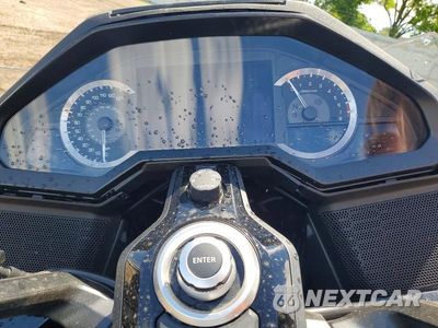 Zdjęcie 7 z 8 samochodu: 2023 HONDA GL1800 VIN:JH2SC7902PK500596 - miniatura