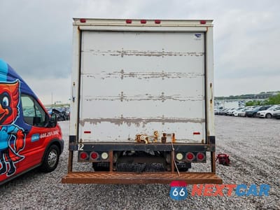 Zdjęcie 6 z 13 samochodu: 2006 CHEVROLET EXPRESS BOX TRUCK VIN:1GBJG31U361253128 - miniatura