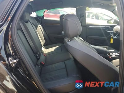 Zdjęcie 10 z 12 samochodu: 2023 AUDI A3 PREMIUM VIN:WAUAUDGY4PA118114 - miniatura