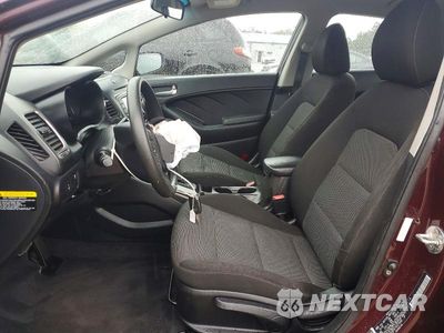 Zdjęcie 7 z 13 samochodu: 2018 KIA FORTE LX VIN:3KPFK4A79JE270490 - miniatura