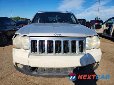 Piąte zdjęcie samochodu w środku: 2010 JEEP GRAND CHEROKEE LAREDO VIN:1J4PR4GK8AC127558 - miniatura