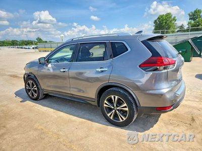 Drugie zdjęcie samochodu z przodu: 2019 NISSAN ROGUE SV VIN:JN8AT2MV7KW400509 - miniatura