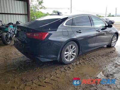 Trzecie zdjęcie samochodu z tyłu: 2017 CHEVROLET MALIBU LT VIN:1G1ZE5ST2HF118520 - miniatura