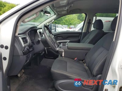 Zdjęcie 7 z 12 samochodu: 2016 NISSAN TITAN XD S VIN:1N6BA1F38GN516341 - miniatura