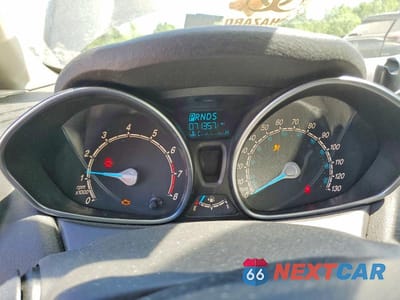 Zdjęcie 9 z 13 samochodu: 2019 FORD FIESTA SE VIN:3FADP4BJ4KM151441 - miniatura