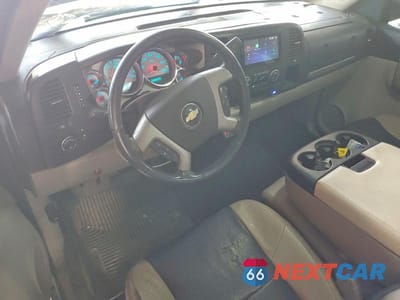 Zdjęcie 8 z 12 samochodu: 2007 CHEVROLET SILVERADO K1500 VIN:2GCEK19J971724527 - miniatura