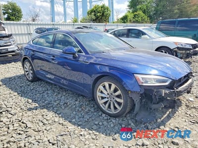 Czwarte zdjęcie samochodu z boku: 2018 AUDI A5 PREMIUM PLUS VIN:WAUBNCF55JA114440 - miniatura