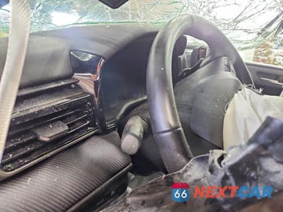 Zdjęcie 9 z 12 samochodu: 2026 TOYOTA CAMRY SE VIN:4T1DAACK1TU663846 - miniatura