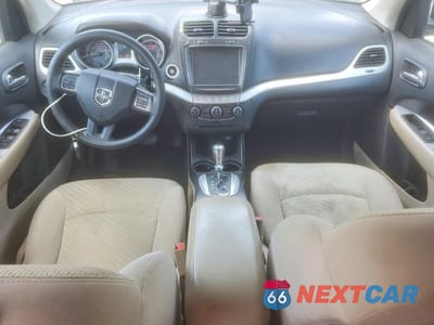 Zdjęcie 8 z 13 samochodu: 2019 DODGE JOURNEY SE VIN:3C4PDCBB0KT857296 - miniatura
