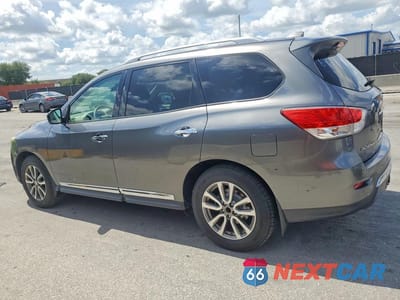 Drugie zdjęcie samochodu z przodu: 2015 NISSAN PATHFINDER SL VIN:5N1AR2MN3FC677137 - miniatura