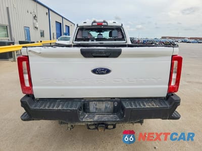 Zdjęcie 6 z 12 samochodu: 2024 FORD F250 SUPER DUTY VIN:1FT7X2BT6REC44393 - miniatura