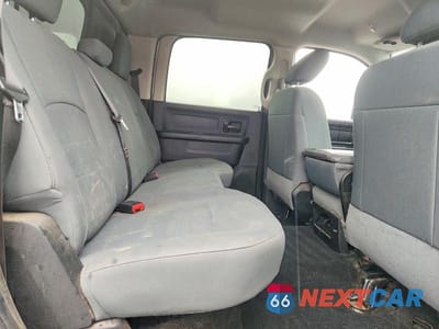 Zdjęcie 10 z 12 samochodu: 2018 RAM 1500 ST VIN:3C6RR7KT3JG130596 - miniatura