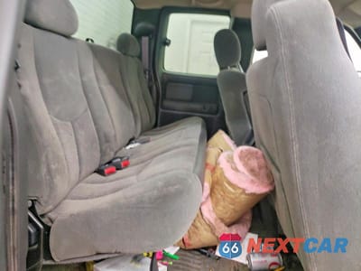 Zdjęcie 10 z 12 samochodu: 2003 CHEVROLET SILVERADO K1500 VIN:1GCEK19T63E300426 - miniatura