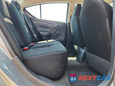 Zdjęcie 10 z 12 samochodu: 2012 NISSAN VERSA S/SV/SL VIN:3N1CN7APXCL868276 - miniatura