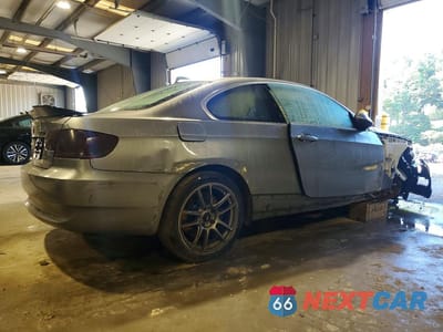 Trzecie zdjęcie samochodu z tyłu: 2009 BMW 328 XI VIN:WBAWC33519PC87802 - miniatura